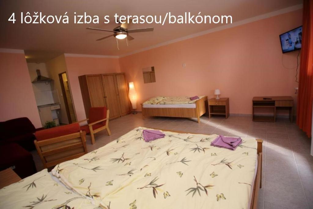 Európa Penzión Sturovo Exterior foto
