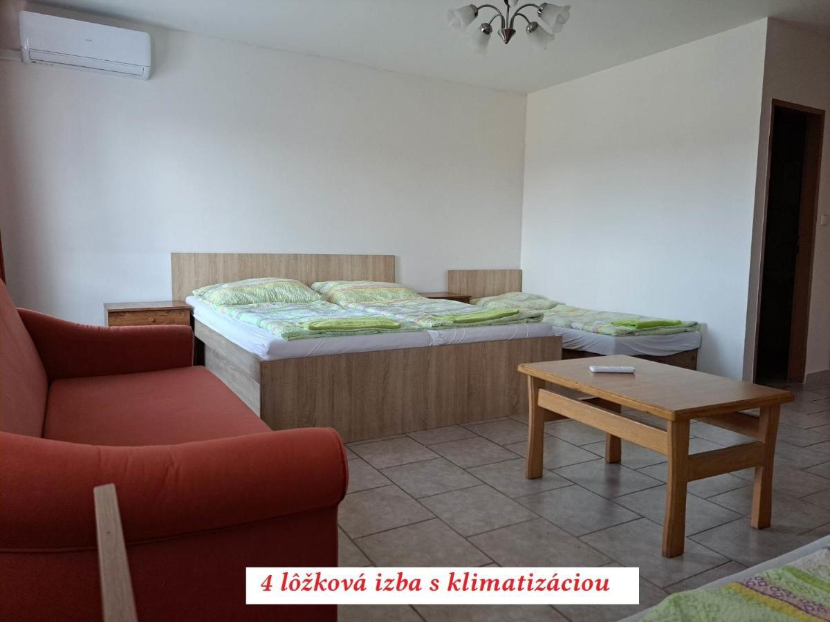 Európa Penzión Sturovo Exterior foto